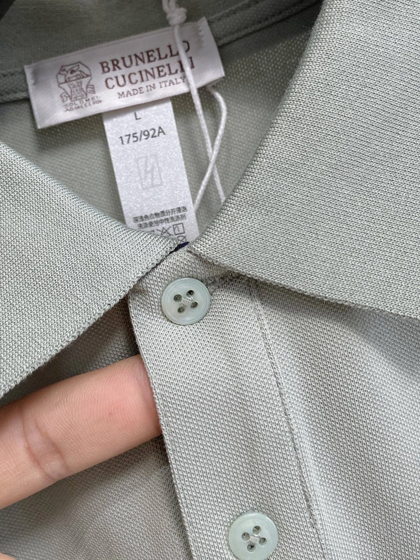 , BC highly recommended! Spring and summer new products are on sale at the counter. Fashionable Premium Men's Polo - Logo on the chest, personalized and fashionable/Imported top-notch high-density mercerized pearls, extremely skin-friendly and comfortable. It feels very delicate, has a good texture, is cool and breathable, and is a very good overall product. It can be worn alone without any problem. Size M-3Xl